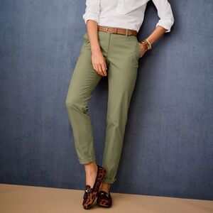TALBOTS Relaxed Chino in Moss